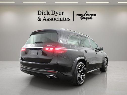 2024 Mercedes-Benz GLS 450 4MATIC