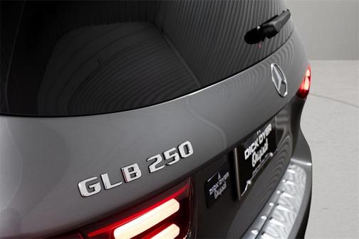 2025 Mercedes-Benz GLB 250 Base