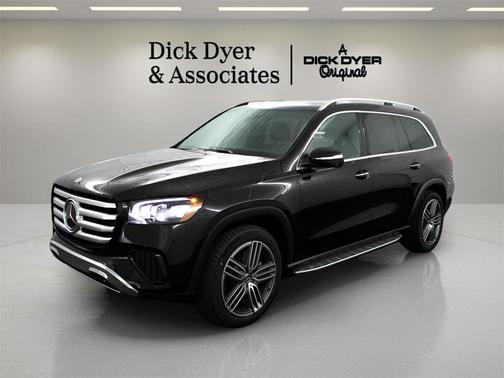 2025 Mercedes-Benz GLS 450 4MATIC