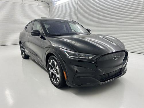 2022 Ford Mustang Mach-E Premium