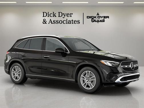 2025 Mercedes-Benz GLC 300 Base