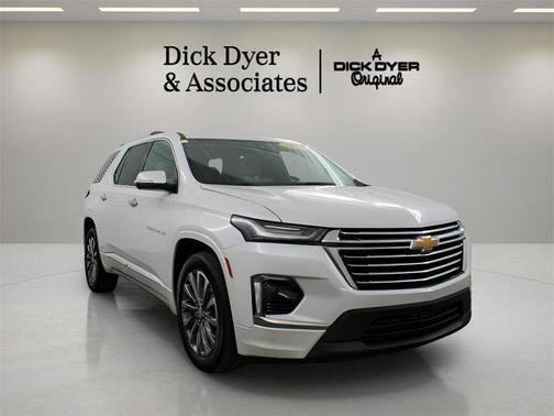 2023 Chevrolet Traverse Premier