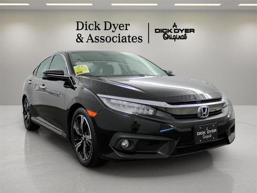 2017 Honda Civic Touring