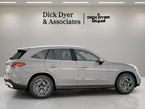 Alpine 2026 Mercedes-Benz GLC 300 Base