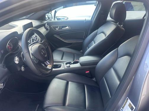 2020 Mercedes-Benz GLA 250 Base 4MATIC