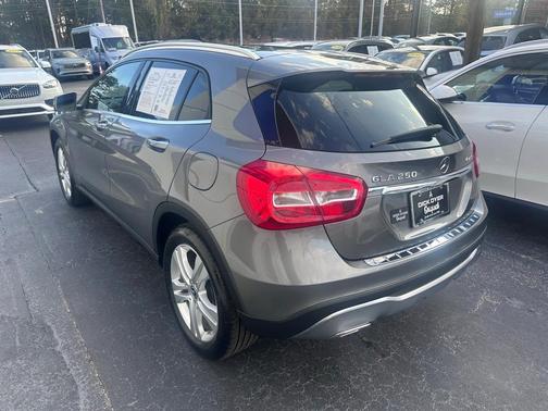 2020 Mercedes-Benz GLA 250 Base 4MATIC