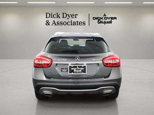 2020 Mercedes-Benz GLA 250 Base 4MATIC