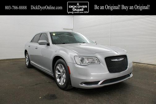 2020 Chrysler 300 Touring
