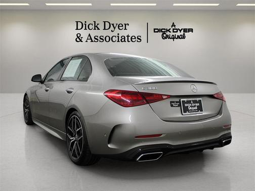 2022 Mercedes-Benz C-Class C 300