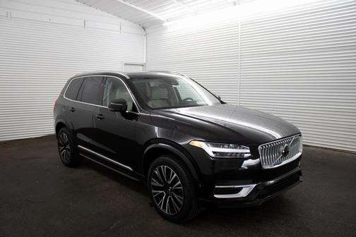 2025 Volvo XC90 Plug-In Hybrid T8 Plus 7-Seater