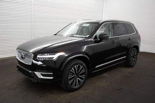 2025 Volvo XC90 Plug-In Hybrid T8 Plus 7-Seater