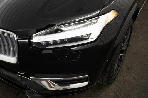 2025 Volvo XC90 Plug-In Hybrid T8 Plus 7-Seater
