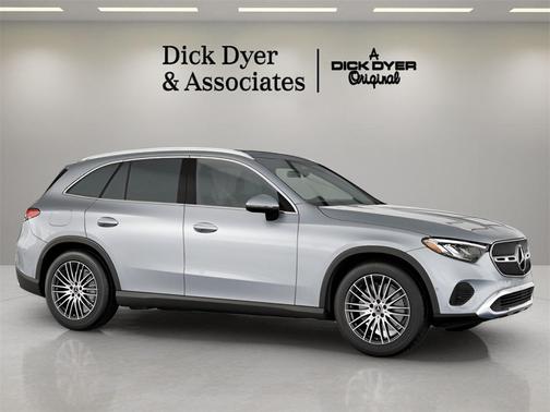 2025 Mercedes-Benz GLC 300 Base 4MATIC