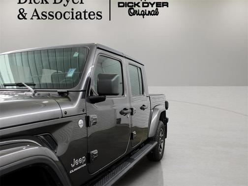 2020 Jeep Gladiator Overland