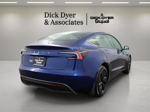 2025 Tesla Model 3 Long Range