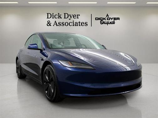 2025 Tesla Model 3 Long Range