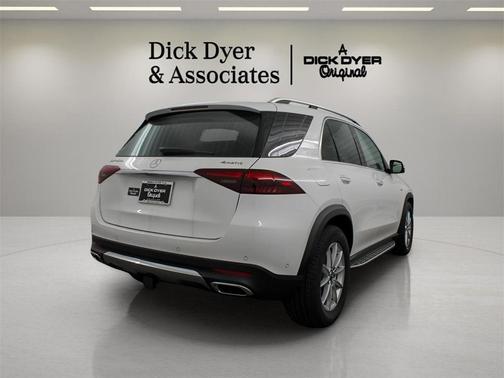 2025 Mercedes-Benz GLE 450e 4MATIC