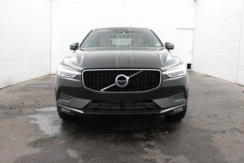 2019 Volvo XC60 T5 Momentum