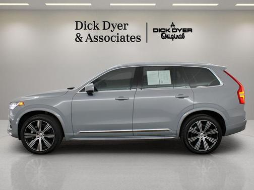 2025 Volvo XC90 B6 Plus 7-Seater