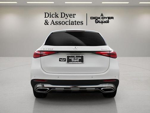 2024 Mercedes-Benz GLC 300 Base 4MATIC