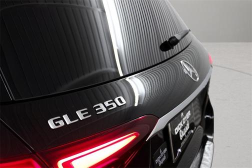 2025 Mercedes-Benz GLE 350 Base