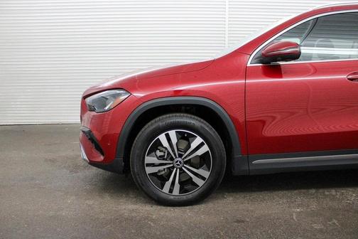 2025 Mercedes-Benz GLA 250 Base