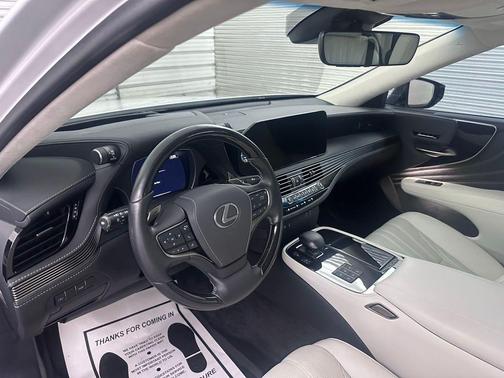 2023 Lexus LS 500 Base