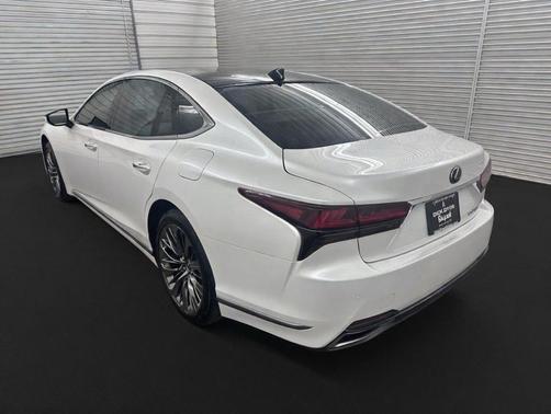 2023 Lexus LS 500 Base