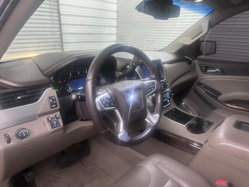 2020 GMC Yukon SLT