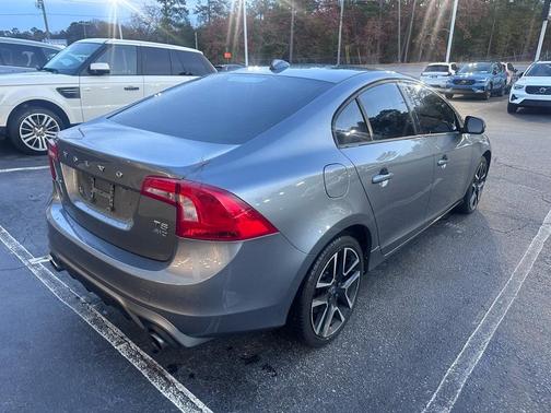 2017 Volvo S60 T5 Dynamic