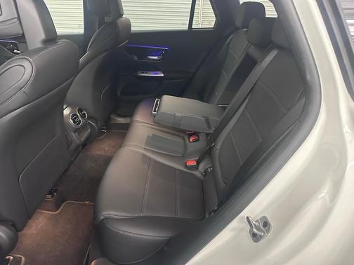 2024 Mercedes-Benz GLC 300 Base 4MATIC
