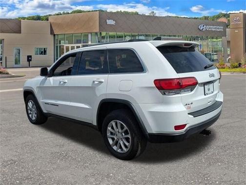 2021 Jeep Grand Cherokee Laredo