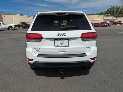 2021 Jeep Grand Cherokee Laredo