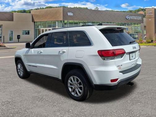 2021 Jeep Grand Cherokee Laredo