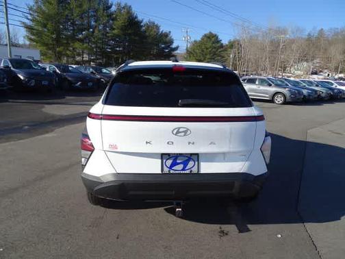 Atlas 2026 Hyundai KONA SEL Sport