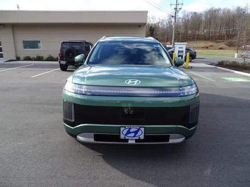 Green 2026 Hyundai IONIQ 9 SEL