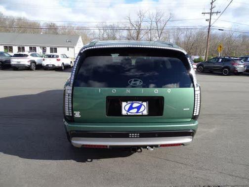 Green 2026 Hyundai IONIQ 9 SEL