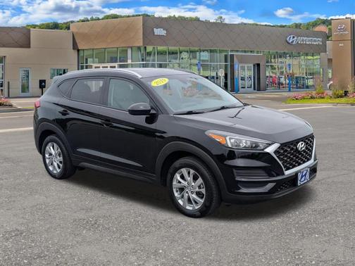 Black Noir Pearl 2019 Hyundai TUCSON Value