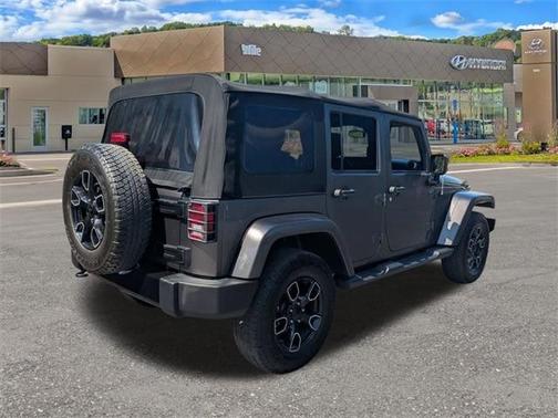 2018 Jeep Wrangler JK Unlimited Sahara