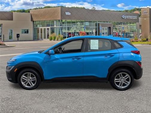 2022 Hyundai KONA SE