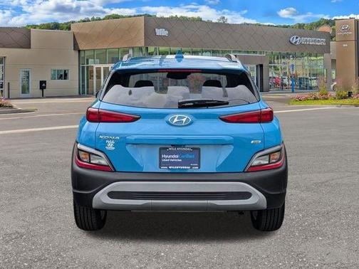 2023 Hyundai KONA SEL