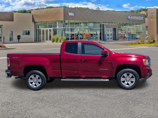 Red Quartz Tintcoat 2017 GMC Canyon SLE