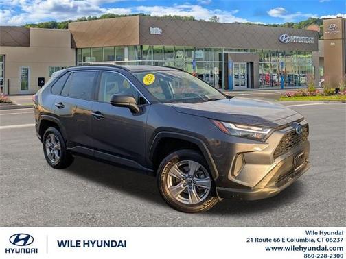 2023 Toyota RAV4 Hybrid LE