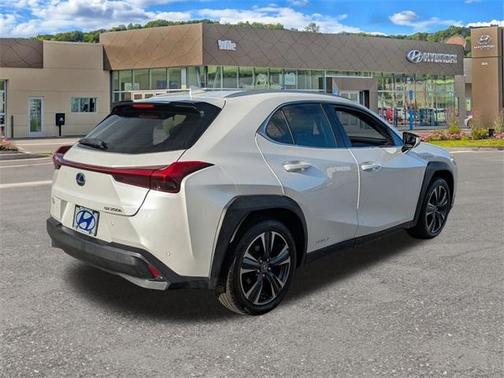 2021 Lexus UX 250h Base
