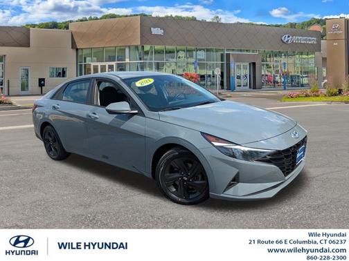 2021 Hyundai ELANTRA SEL