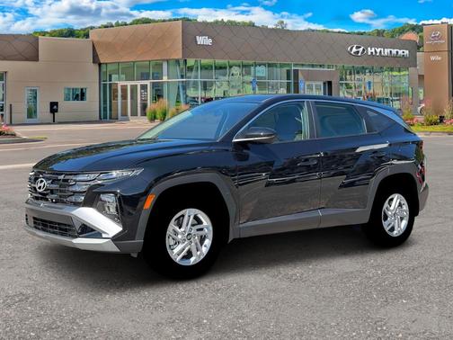 Phantom Black 2026 Hyundai TUCSON SE