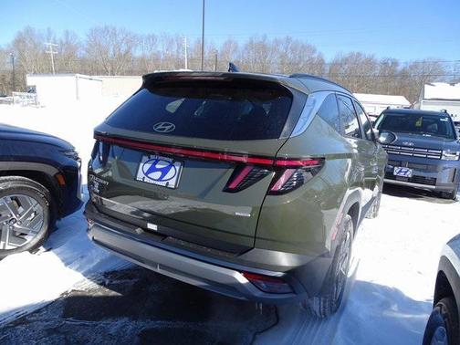 2026 Hyundai TUCSON SEL Premium