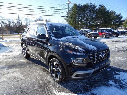 2026 Hyundai VENUE SEL