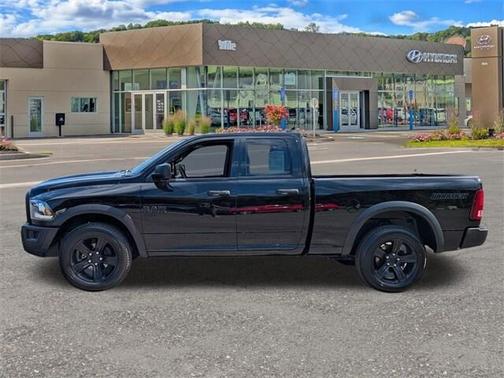 2022 RAM 1500 Classic SLT