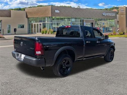 2022 RAM 1500 Classic SLT